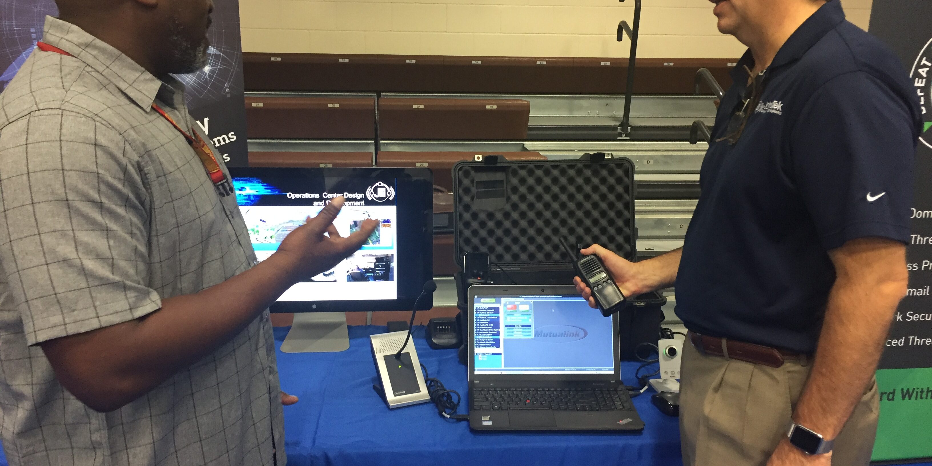 JohnsTek Demo at MiamiTechDay USSOUTHCOM 2016