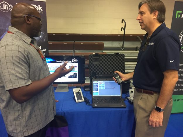 JohnsTek Demo at MiamiTechDay USSOUTHCOM 2016